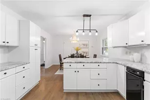 1402 Cherry Ln, Graham, NC 27253 - Photo 7