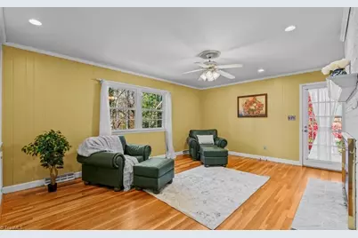 104 Bellwood Court, Jamestown, NC 27282 - Photo 9