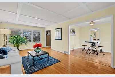 104 Bellwood Court, Jamestown, NC 27282 - Photo 5