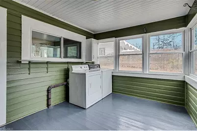 131 N Middleton Street, Robbins, NC 27325 - Photo 9