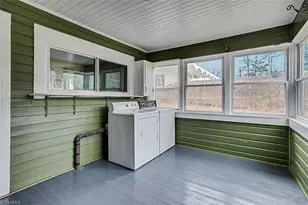 131 N Middleton St, Robbins, NC 27325 - Photo 9