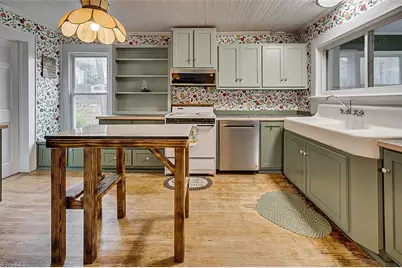 131 N Middleton Street, Robbins, NC 27325 - Photo 15