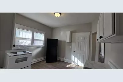 809 Dillard Street, Greensboro, NC 27403 - Photo 9