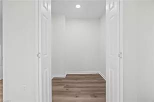 104 Howard St, Thomasville, NC 27360 - Photo 9