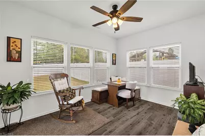 127 Centerpiece Drive, High Point, NC 27265 - Photo 25