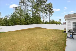127 Centerpiece Dr, High Point, NC 27265 - Photo 29