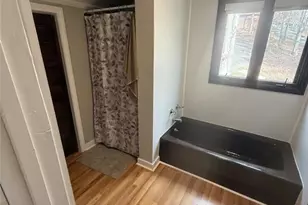 231 W Shr Dr, Wilkesboro, NC 28697 - Photo 9