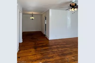 830 Summit Avenue, Reidsville, NC 27320 - Photo 3