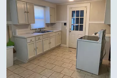 326 Washburn Street, Lexington, NC 27292 - Photo 3