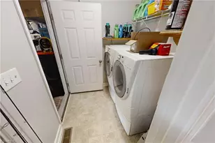 73 Harris Farm Ct, Thomasville, NC 27360 - Photo 9