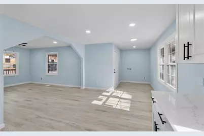 1707 N Chatham Avenue, Siler City, NC 27344 - Photo 7