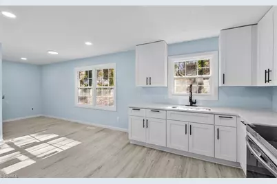 1707 N Chatham Avenue, Siler City, NC 27344 - Photo 15