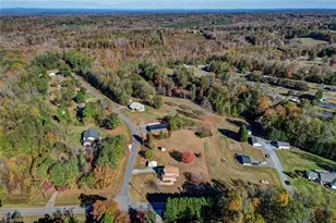 309 Vernon Rd, Reidsville, NC 27320 - Photo 45