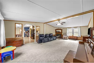 3829 Gayle Drive, Haw River, NC 27258 - Photo 15