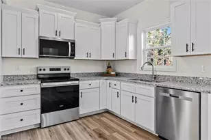 402 N Ward Ave, High Point, NC 27262 - Photo 3