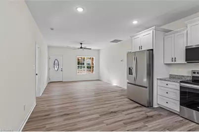 402 N Ward Avenue, High Point, NC 27262 - Photo 3