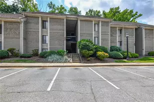 1510 Benjamin Pkwy, Greensboro, NC 27408 - Photo 21