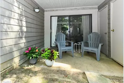 1510 Benjamin Parkway #B, Greensboro, NC 27408 - Photo 23