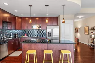 201 N Elm St, Greensboro, NC 27401 - Photo 13