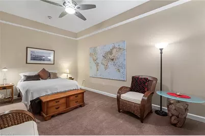 201 N Elm Street #1207, Greensboro, NC 27401 - Photo 27