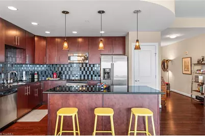 201 N Elm Street #1207, Greensboro, NC 27401 - Photo 11