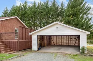 2310 Richardson Dr, Reidsville, NC 27320 - Photo 9