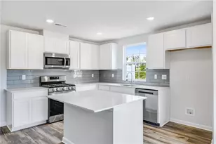 172 Plumtree Ct, King, NC 27021 - Photo 13