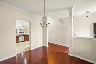 1570 Country Ln, Kernersville, NC 27284 - Photo 9