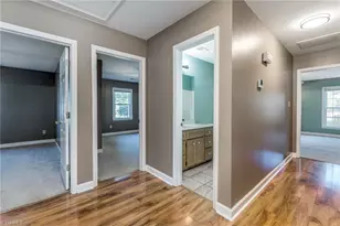 609 Nottinghill Dr, Winston-Salem, NC 27107 - Photo 15