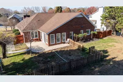 609 Nottinghill Drive, Winston-Salem, NC 27107 - Photo 47