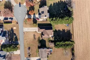 609 Nottinghill Dr, Winston-Salem, NC 27107 - Photo 27