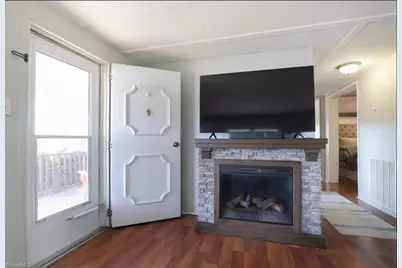 531 Lake Shore Avenue, Lexington, NC 27292 - Photo 11