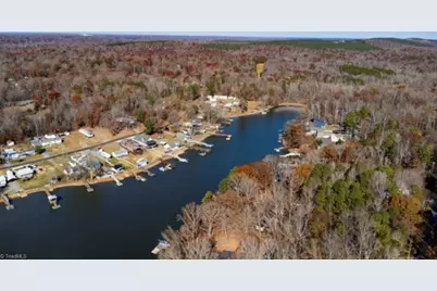 531 Lake Shore Avenue, Lexington, NC 27292 - Photo 35