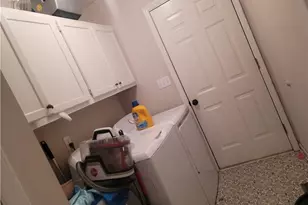 596 Colleen Dr, Thomasville, NC 27360 - Photo 9