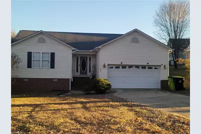 596 Colleen Drive, Thomasville, NC 27360 - Photo 1