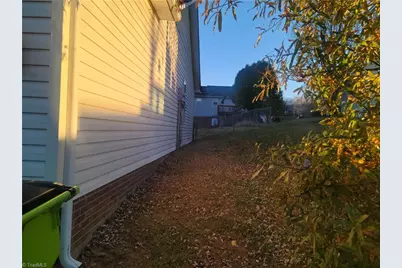 596 Colleen Drive, Thomasville, NC 27360 - Photo 11