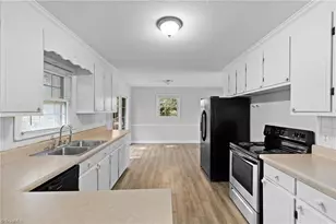 207 Bremen Dr, Lexington, NC 27295 - Photo 13