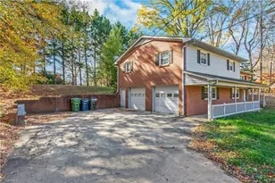 207 Bremen Dr, Lexington, NC 27295 - Photo 3