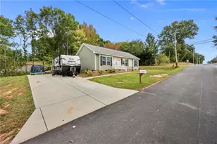 1316 Wiscassett St, Albemarle, NC 28001 - Photo 29