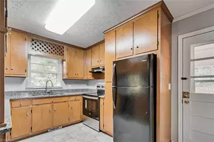 223 McLaurin Dr, Asheboro, NC 27203 - Photo 11