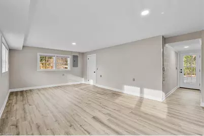 3555 Cherry Lane, Greensboro, NC 27405 - Photo 31