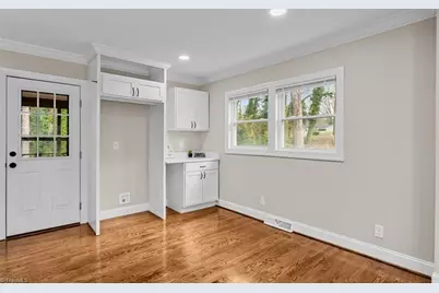 3555 Cherry Lane, Greensboro, NC 27405 - Photo 11