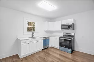 208 Underhill St, High Point, NC 27260 - Photo 9