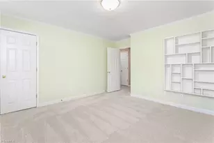 2915 Truitt Dr, Burlington, NC 27215 - Photo 33