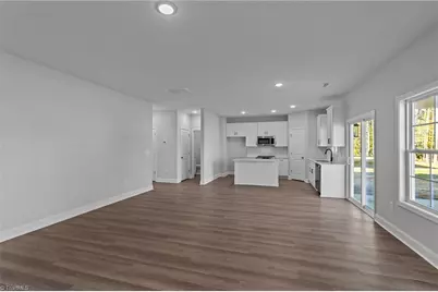 407 Pinnacle Drive, Randleman, NC 27317 - Photo 5