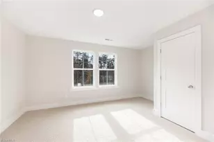 4647 Canter Park Ln, Greensboro, NC 27410 - Photo 17