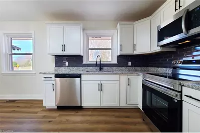 434 Oak Summit Road, Winston-Salem, NC 27105 - Photo 11