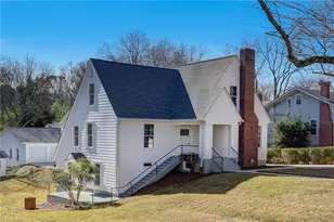 263 Main St W, Yanceyville, NC 27379 - Photo 5