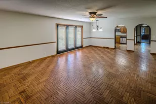 326 Mountain Valley Dr, West Jefferson, NC 28694 - Photo 19