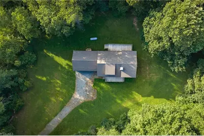 486 Hunter-Lysik Way, Laurel Springs, NC 28644 - Photo 3